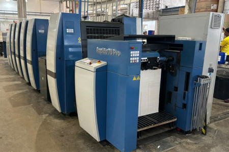IMPRESSORA KOENIG & BAUER, RAPIDA 75 PRO, 5-CORES + VERNIZ, ANO 2021, ALCOLOR, AUTOPLATE, FORMATO 605 X 750 MM, REVERSÃO 1X4 E 5X0 COR, UNIDADE DE VERNIZ EM LINHA, RODOU APENAS 89 MI, PRODUÇÃO 15.000 FOLHAS/H, EQUIPAMENTO MUITO NOVO, VALOR R$ 2.700.000,00